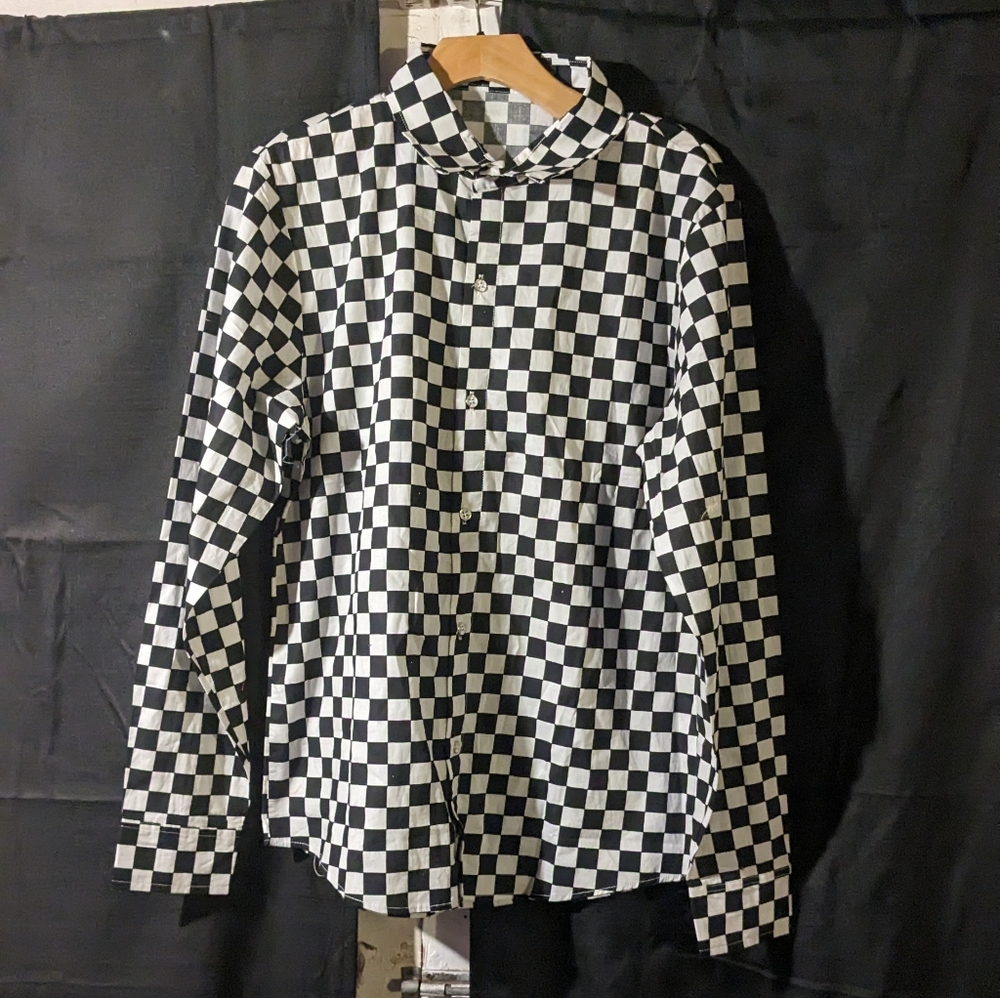 Black and white checkered button up